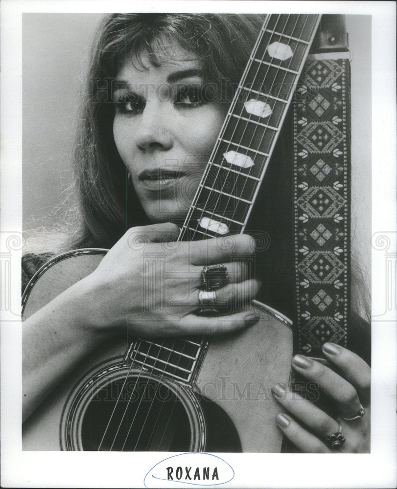 1976 Press Photo Roxana singer - Historic Images