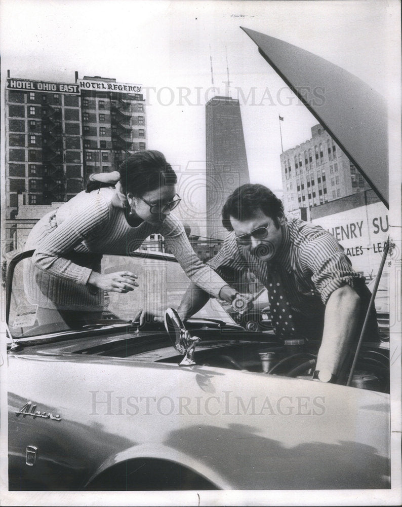 1971 Nick Farina Socialism - Historic Images