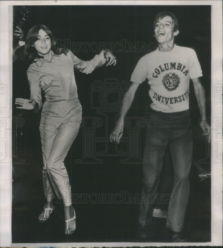 1965  Actress Linda Christian Actor Tyrone Power - Historic Images