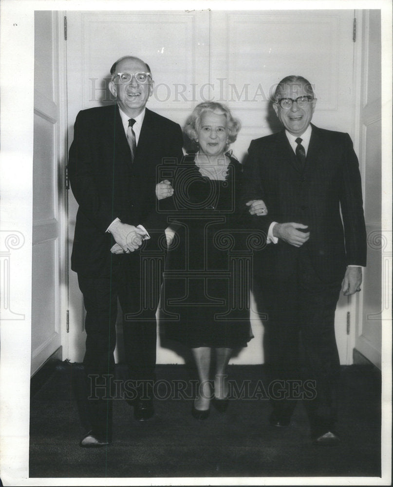 1963  Rosvilde Ottaviani Dinner Hilton Hotel - Historic Images