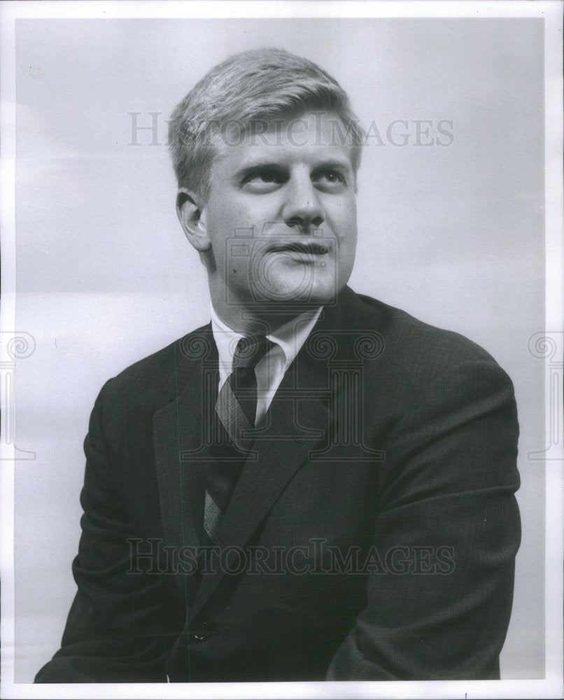 1982 Press Photo Phil Power journalist - Historic Images