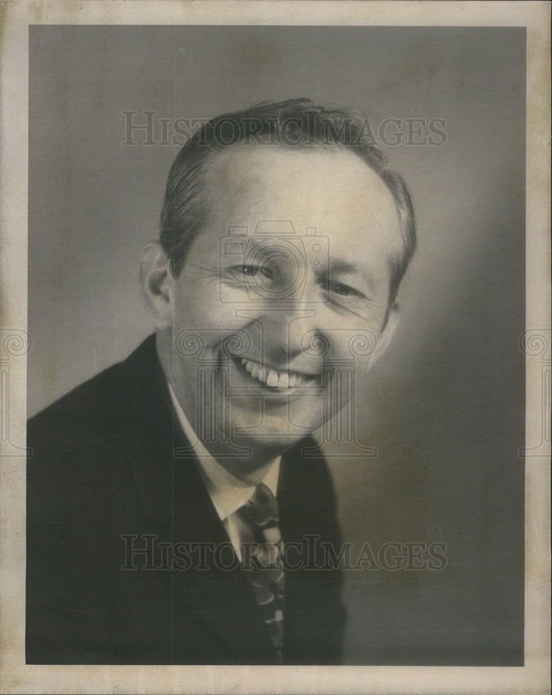 1968 Press Photo John Prikopa Executive of field enterprises Inc. - Historic Images