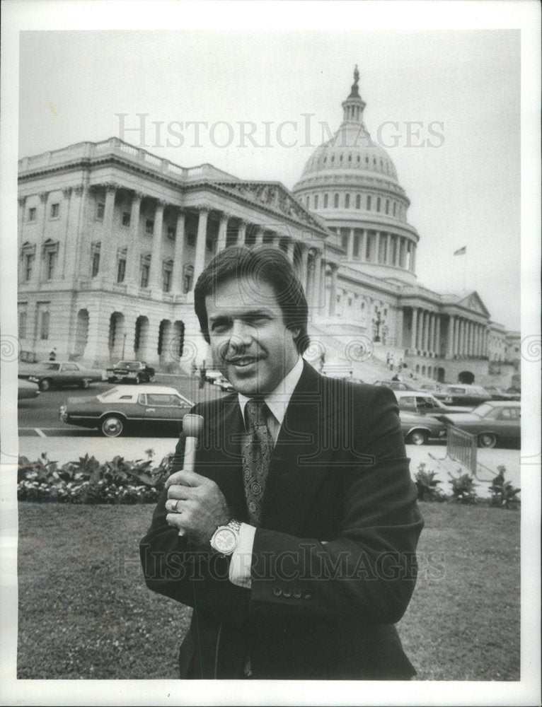 1975 Don Farmer, ABC News Capitol Hill Correspondent - Historic Images