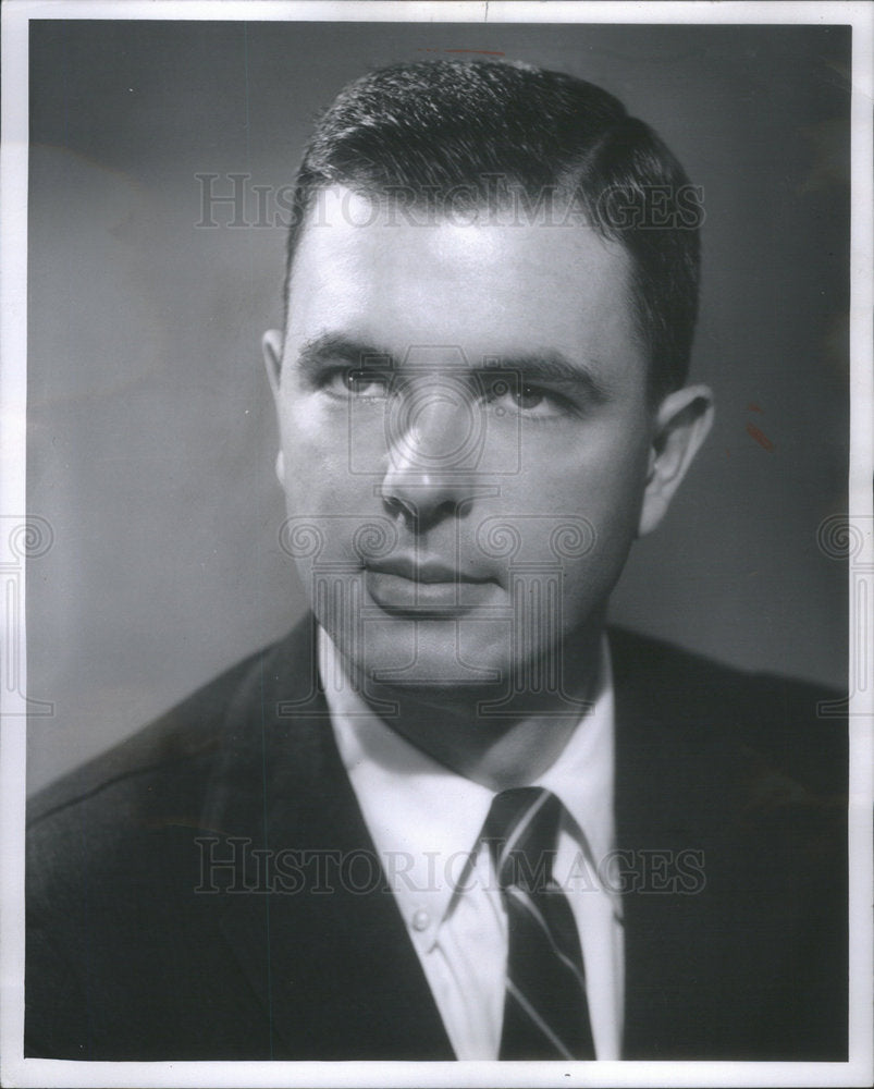 1969 Ward Farnsworth, VP of the First National Bank of Chicago - Historic Images