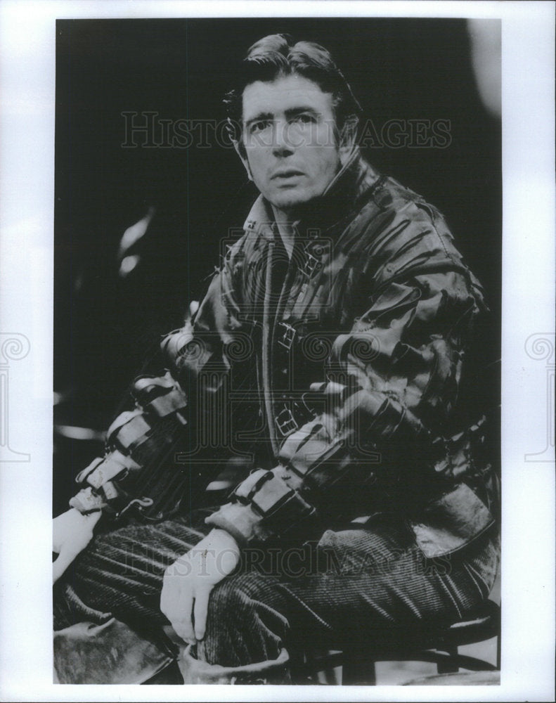 1988 Press Photo John Price King Henry IV Wars of Roses - Historic Images