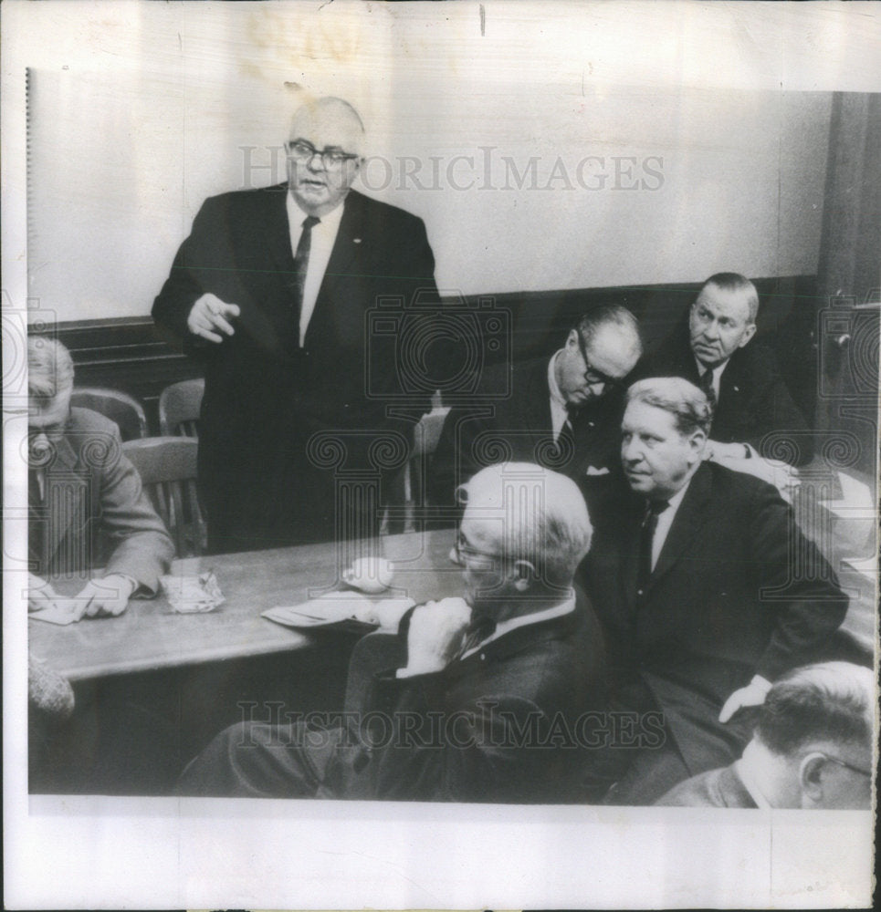 1961 Press Photo Representative William Pollack (R) Minority Leader - Historic Images