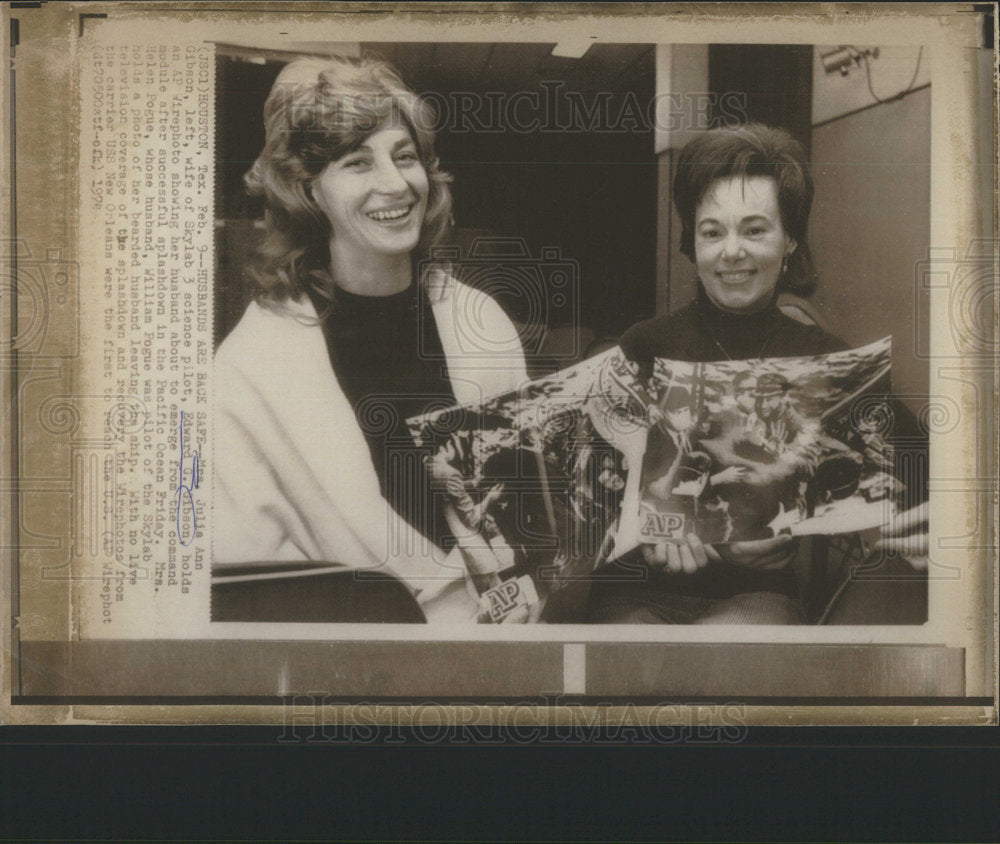 1974 Julia Ann Gibson wife of Skylab 3 science pilot Edward Gibson h - Historic Images