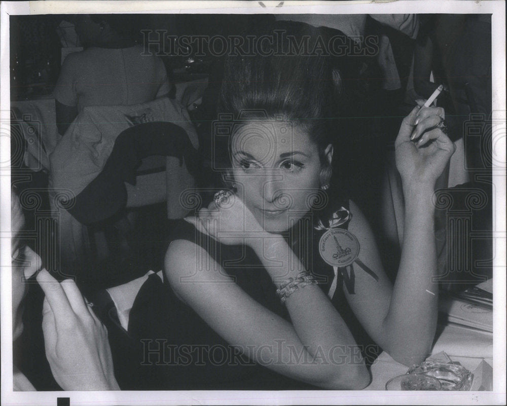 1967 Mrs. James Ott Gold Coast Fashion Luncheon - Historic Images