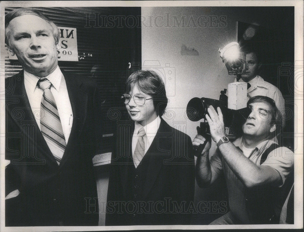 1981 Press Photo WALTER POLOVCHAK UKRAINIAN AMERICAN ATTORNEY JULIAN - Historic Images