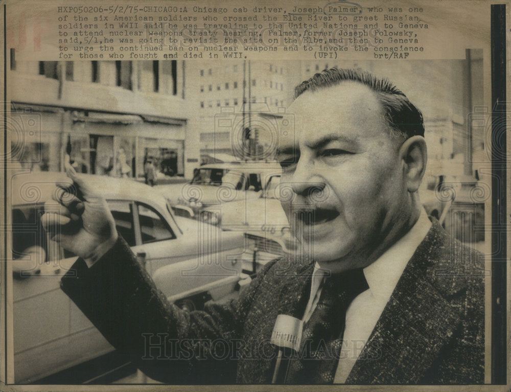 1975 Chicago Cab Driver Joseph Palmer Elbe River - Historic Images