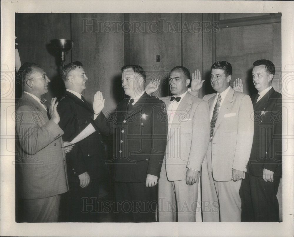 1952 PARK POLICE CHIEF GEORGE A OTLEWIS SECRETARY W. JEROME  PIERCE - Historic Images