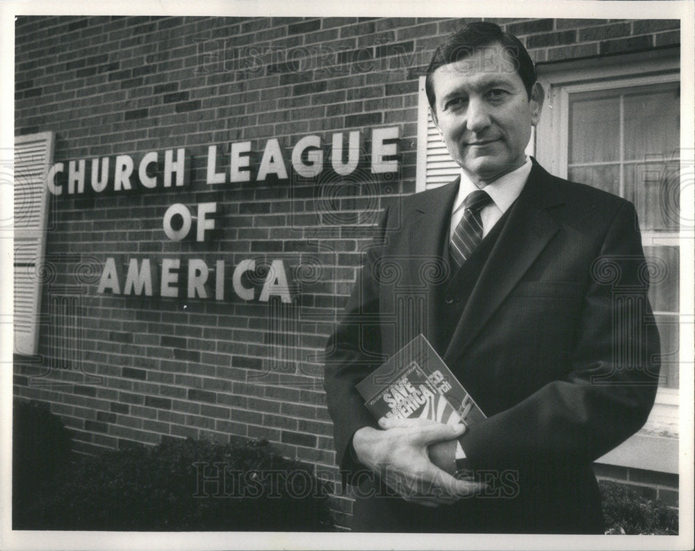 1984 Press Photo Rev. Edward Rowe, Church League of America - Historic Images