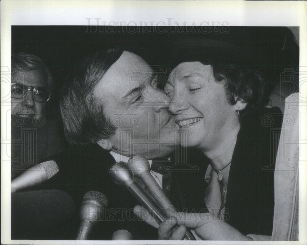 1984 Press Photo Cook County Treasurer Edward J. Rosewell not guilty fraud - Historic Images