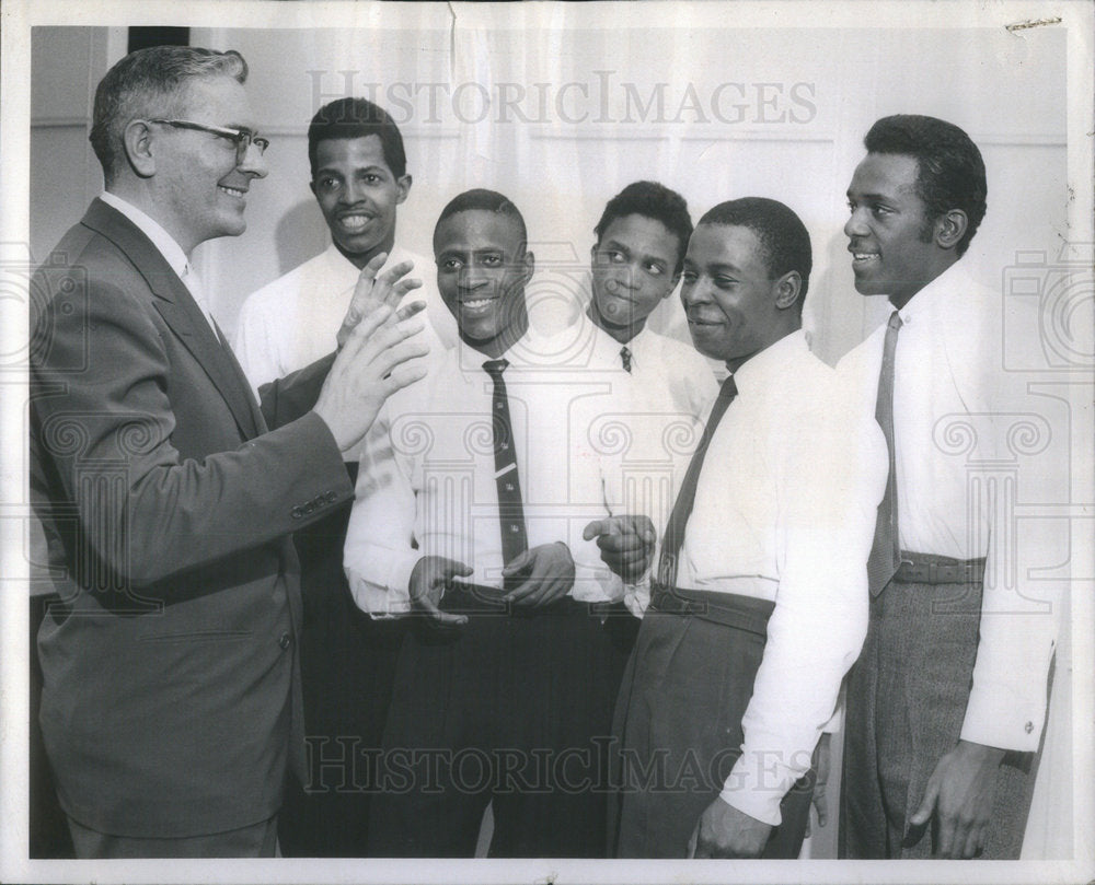 1959 Youth Club Quintet led song Henry M. Rosewell Daily News driver - Historic Images