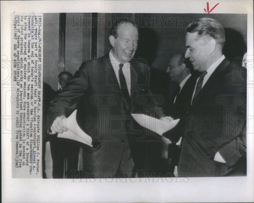 1967 U.S. delegate William C. Foster Russian Alexei Roshchin - Historic Images