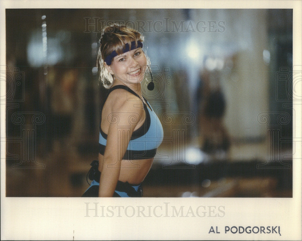1992 Press Photo Aerobics Class Instructor Faremouth Evanston Athletic Club - Historic Images