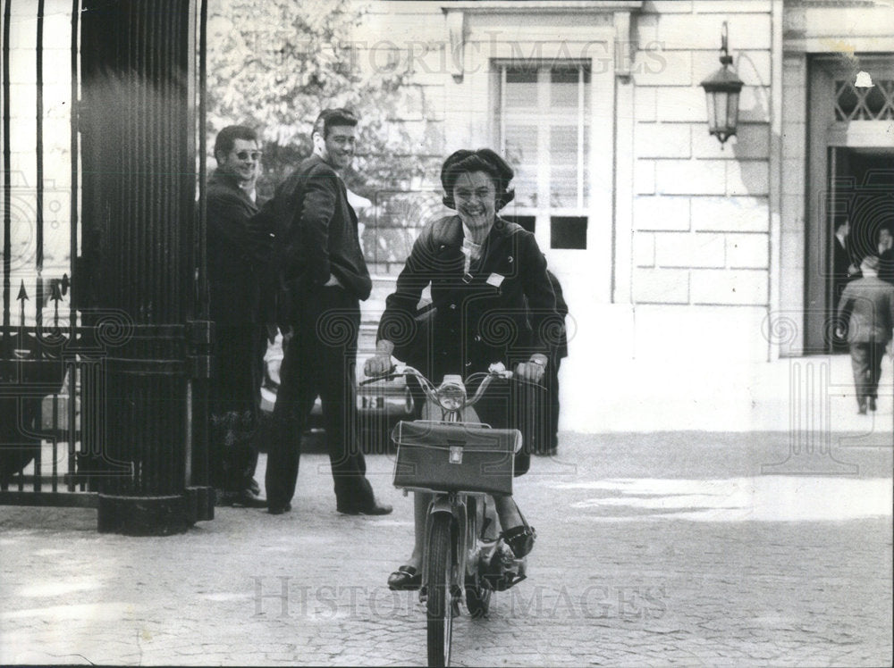 1968 Press Photo Lisette Prince US Embassy France Child Bike - Historic Images