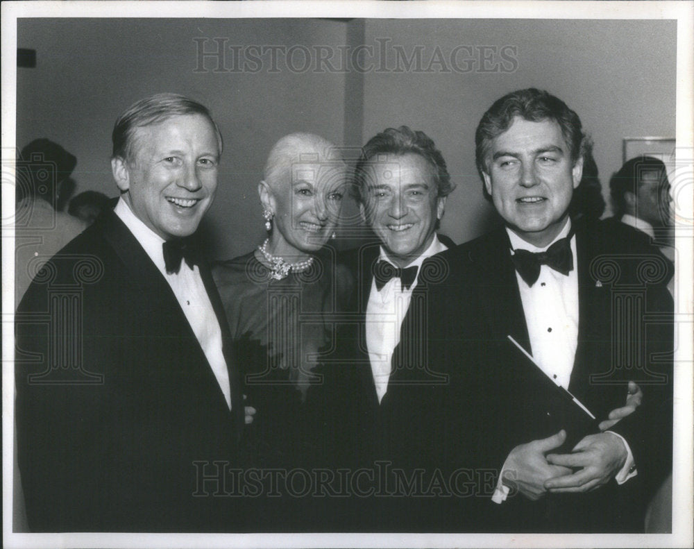 1989 Press Photo Chicago Times publisher Charles Prince with Shirley Kravitt, Vi - Historic Images