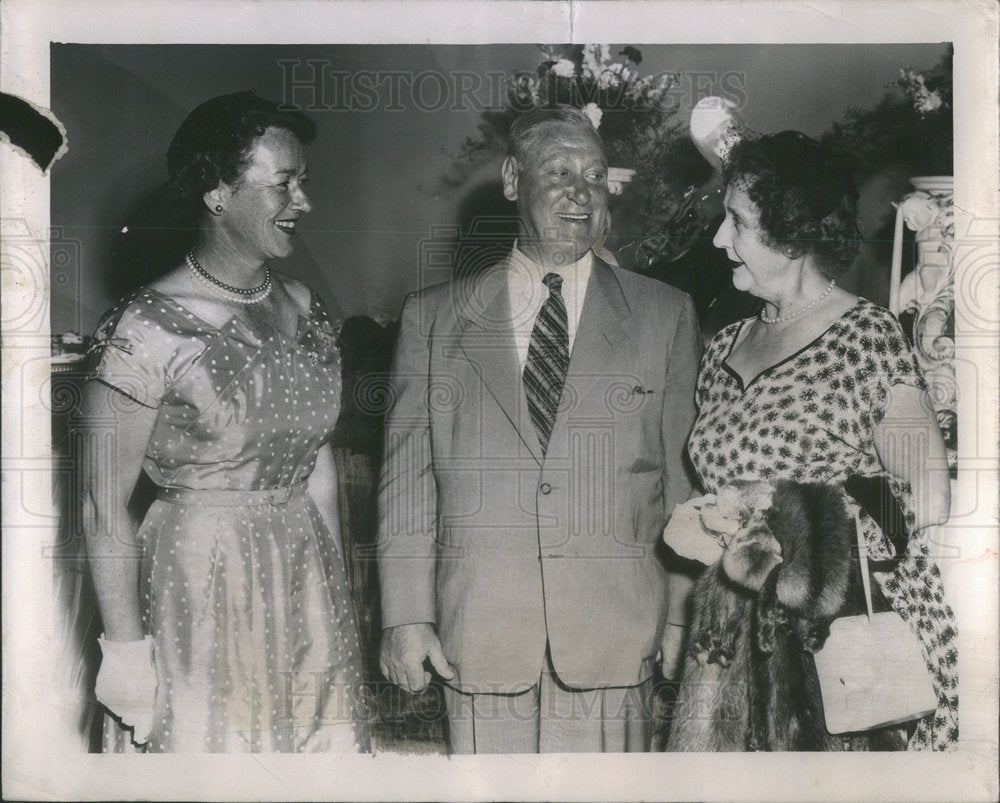 1958 Chicago Boys Club Charles M Price Shepherd M Roberts - Historic Images