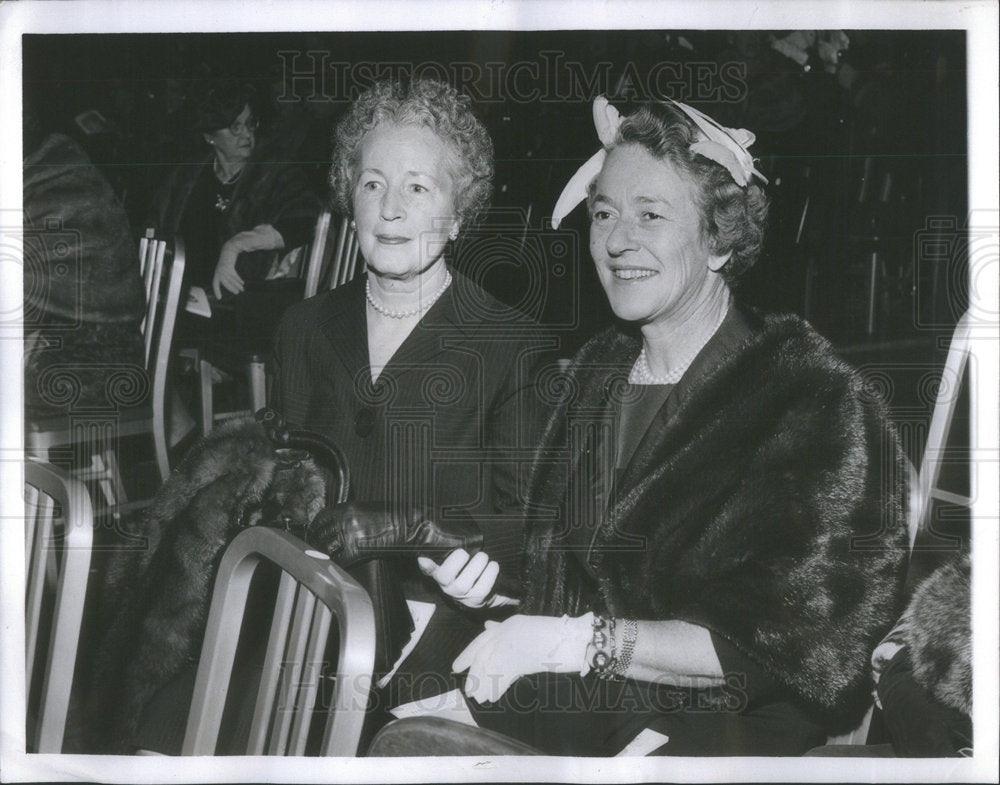 1960 Press Photo Mrs. Hnery C. Woods &amp; Mrs. Charles M. Price - Historic Images