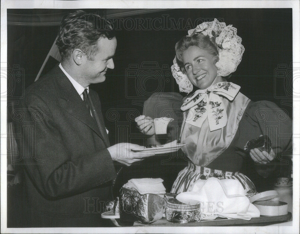 1961 Press Photo Danish Food Fair Kungsholm Restaurant Denmark Consul General - Historic Images