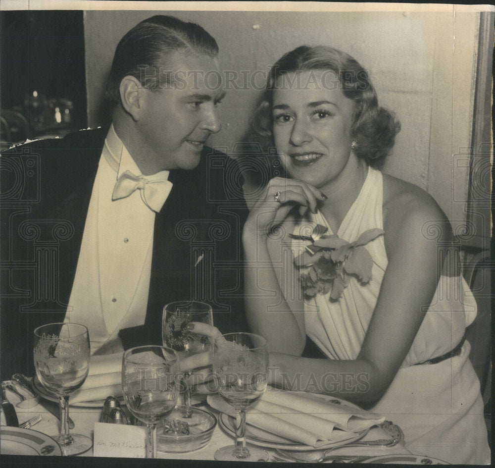 1938 Press Photo Mr. &amp; Mrs. Gaylord Olmstead, Flagship Ball - Historic Images