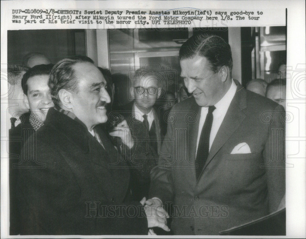 1959 Soviet Deputy Premier Anastas Mikoyin says goodbye to Henry For - Historic Images