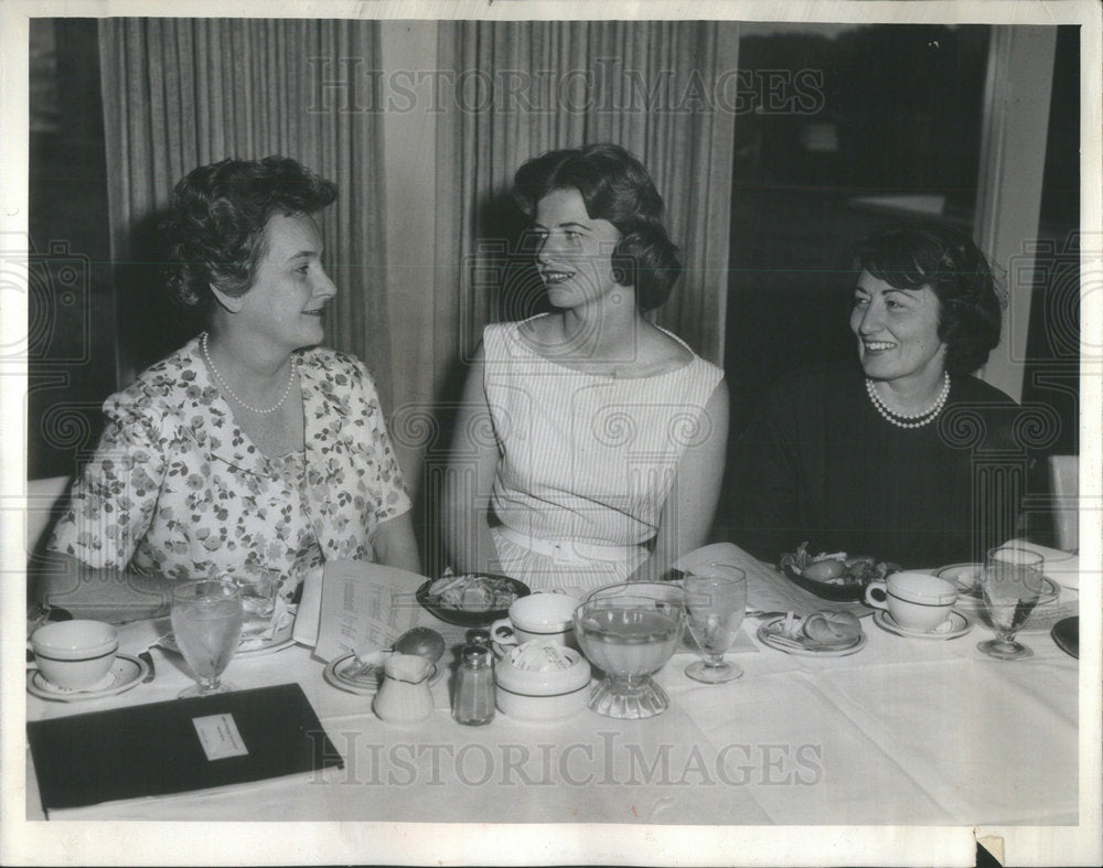 1963 Jean Middlebrook, public relations representative for Chicago T - Historic Images