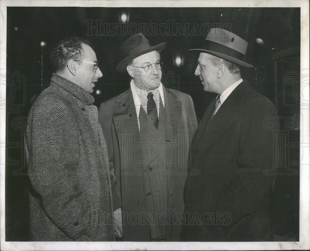 1955 Chicago Men Discussing Future Election Results Rubinelli West - Historic Images