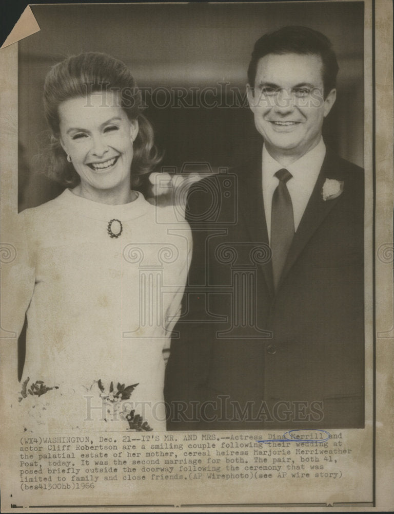 1967 Actress Dina Merrill Cliff Robertson Wedding Day Marriage - Historic Images