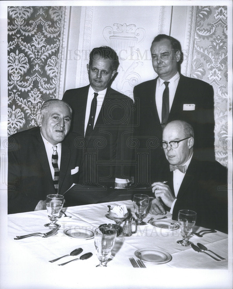 press photo William Margolis president of the Orphans Automobile Day Association - Historic Images