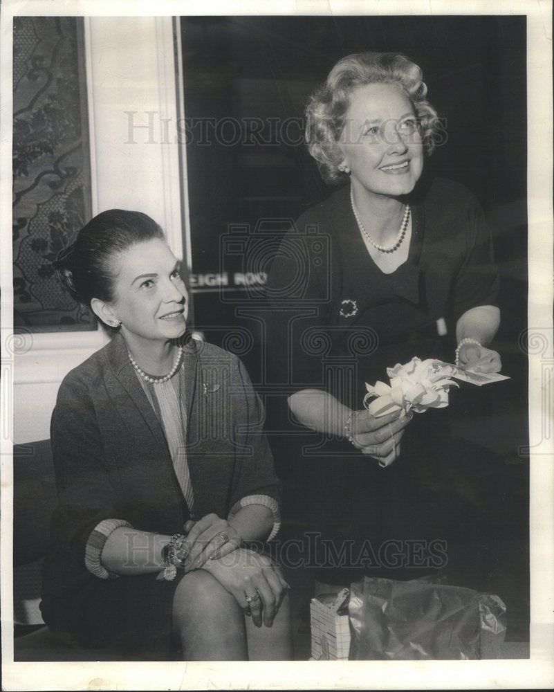 1965 Mrs. Alfred Mattson Mrs Lee Gleasner Jr Arden Shore Association-Historic Images