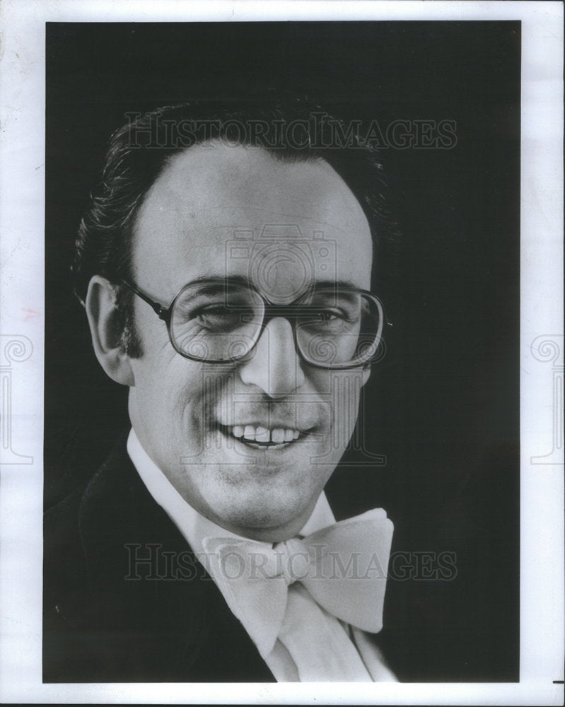 1980 Press Photo Conductor Henry Holt - Historic Images