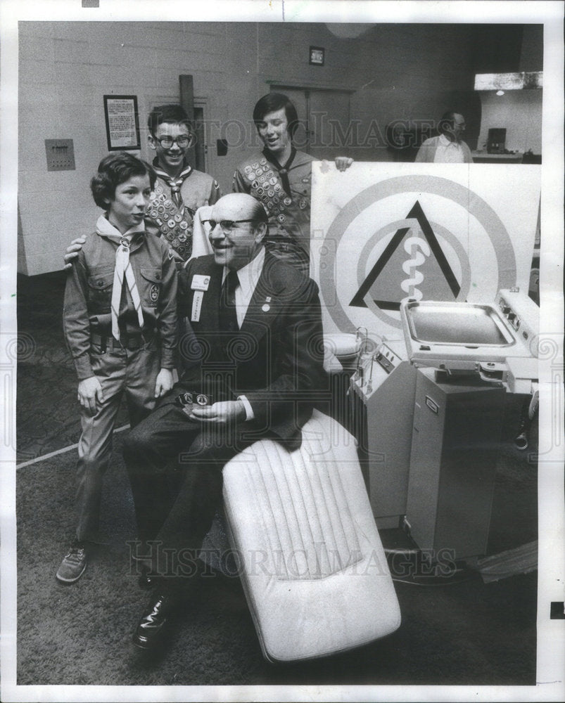 1975 Dr. Louis K. Holzman Chicago Dental Society President Boy Scout - Historic Images