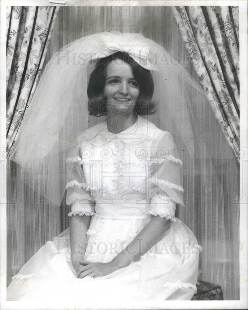 1970 Linda Rae Foote Frederick John Holtz Married - Historic Images