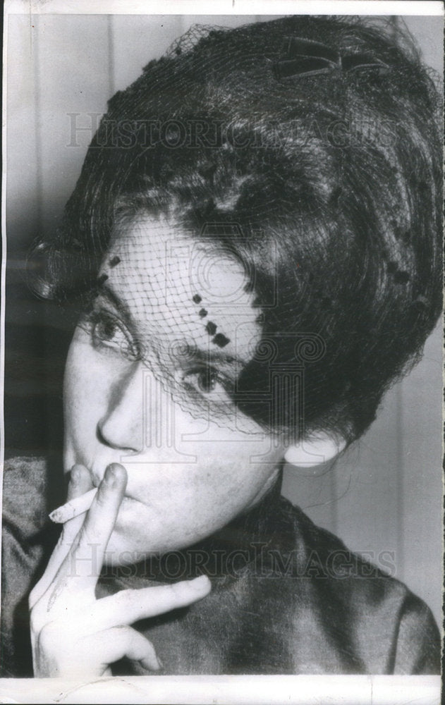 1963 American Fiancee of Prince of Sikkim - Historic Images