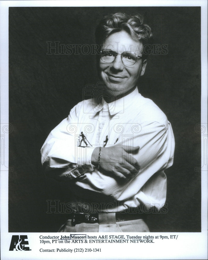 Press Photo Conductor John Mauceri - Historic Images