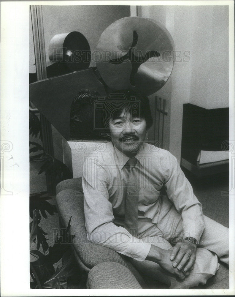 1982 Press Photo Sculptor Hari Matsuda - Historic Images