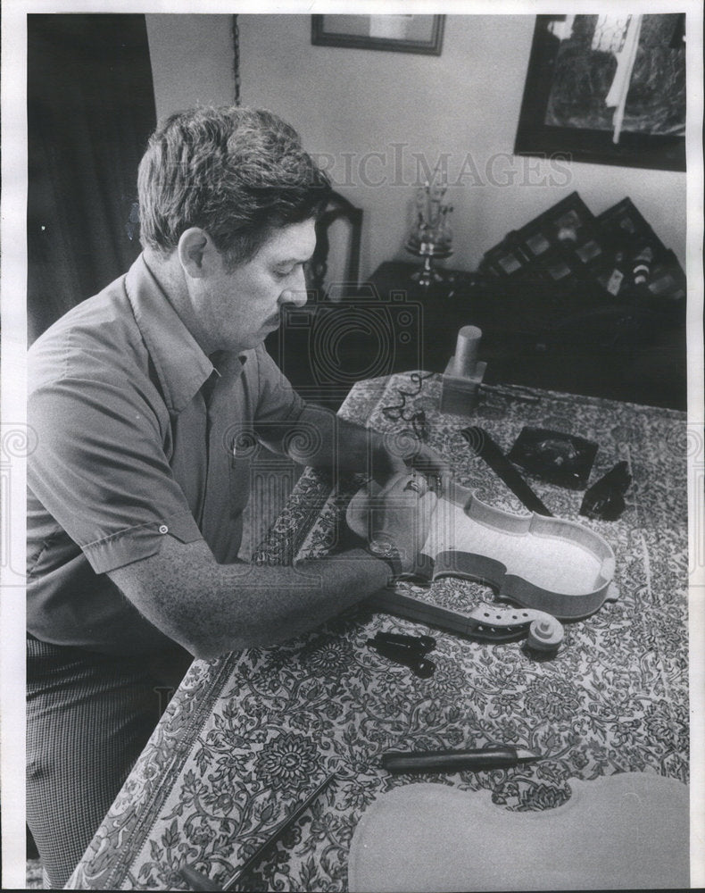 1973 Professor Richard Nicholson Violin Maker - Historic Images