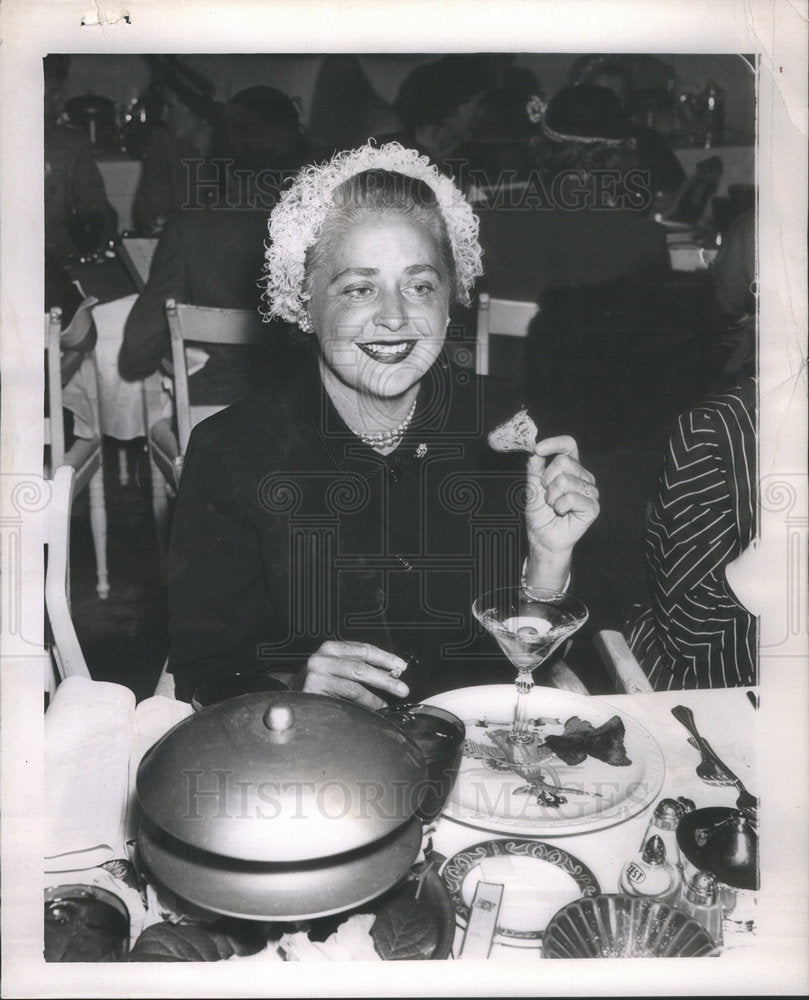 1952 Press Photo John Nichols Coffee Capers - Historic Images