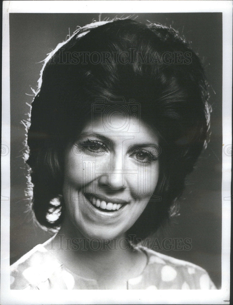 1973 Marcia Wallace Carol Kester Bob Newhart Show - Historic Images