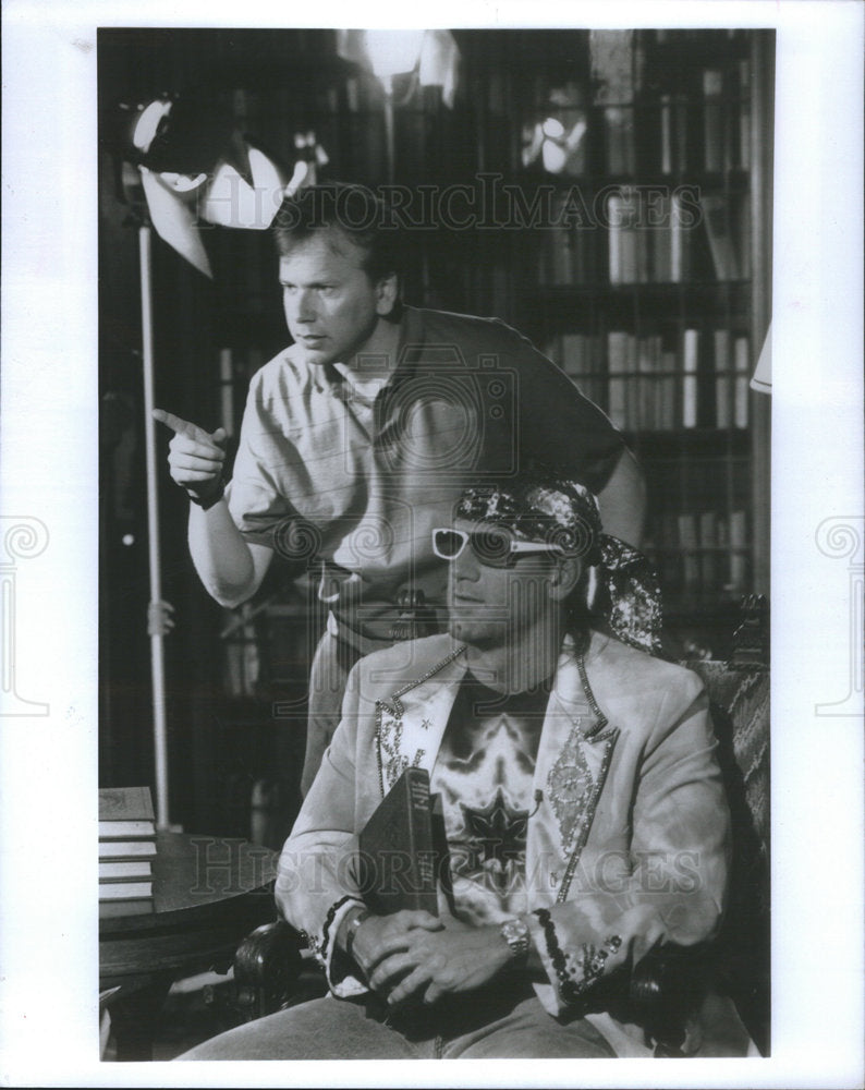 1990 Chris Ward and Ex-Wrestler Jesse "The Body" Ventura - Historic Images