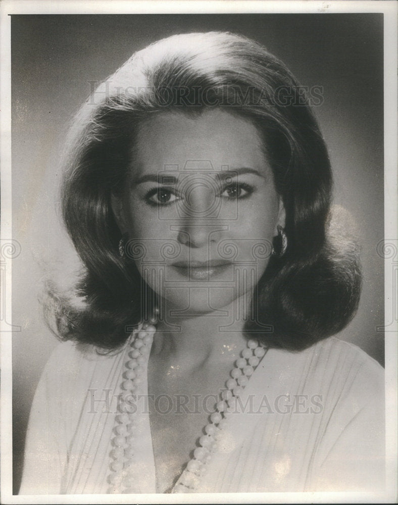 1977 Press Photo Barbara Walters Television Hostess Personality - Historic Images