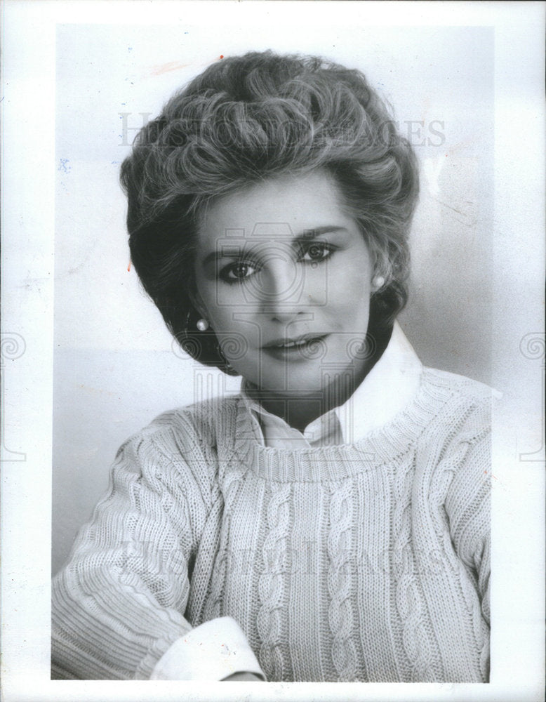 1988 Press Photo Barbara Walters Interview Television Hostess - Historic Images