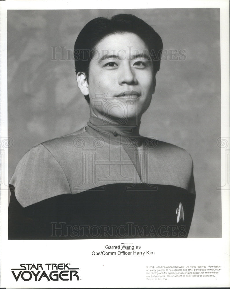 1967 American actor Garrett Wang - Historic Images