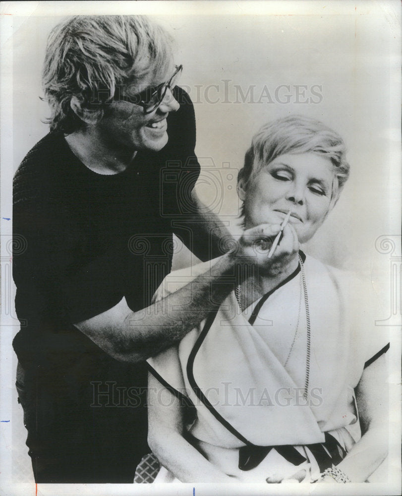 1971 George Masters makeup artist - Historic Images