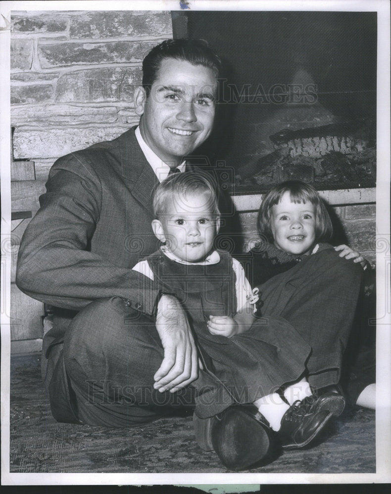 1961 Press Photo Chairman Peter Merlin - Historic Images