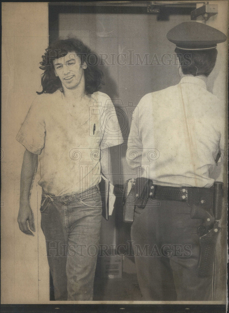 1972 Robert William Mayer Jail Hitchhiker - Historic Images