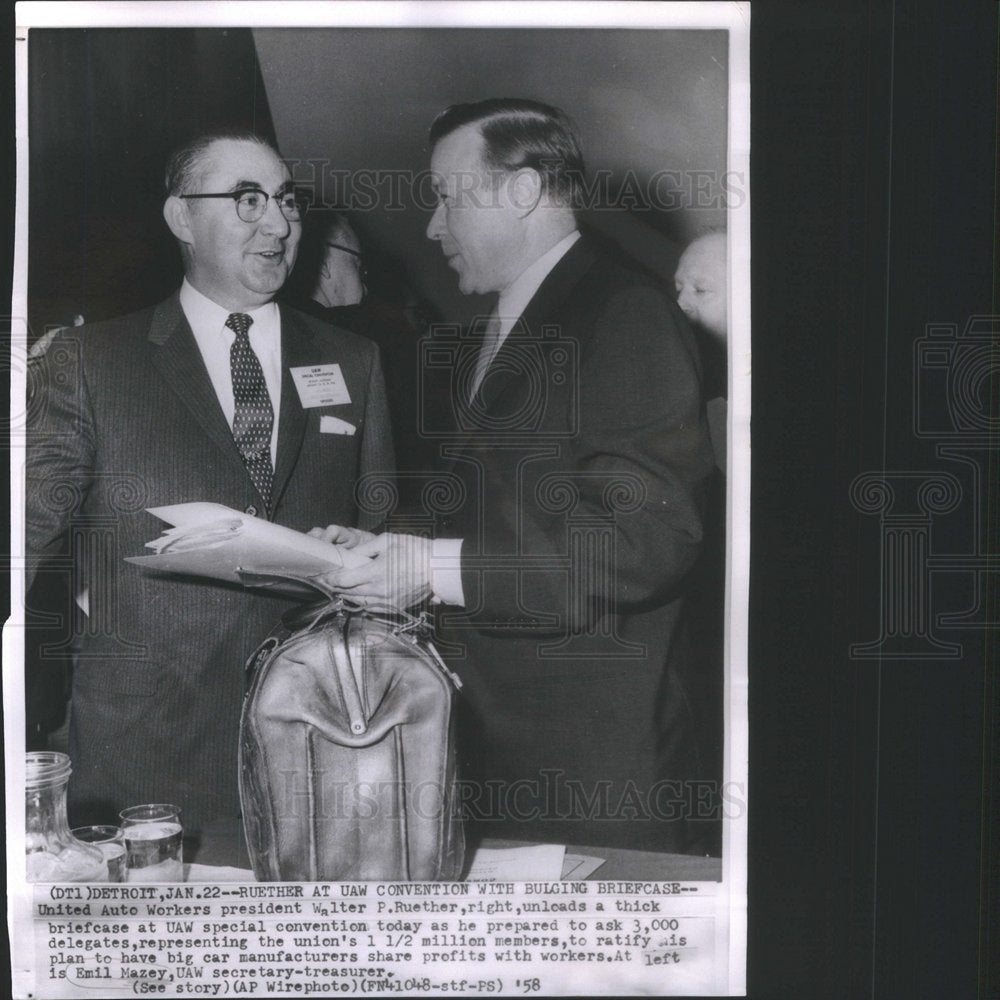 1958 Press Photo Walter Ruether United Auto Workers President Emil Mazey Detroit - Historic Images