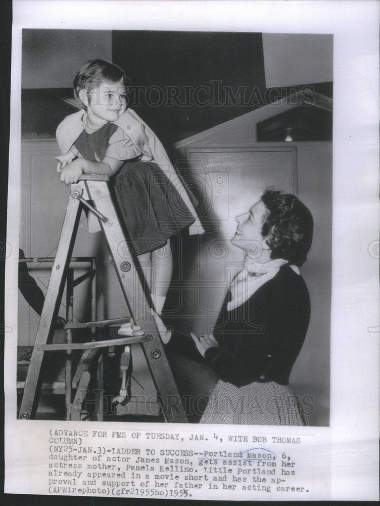 1955 Portland British Actor James Mason Daughter - Historic Images